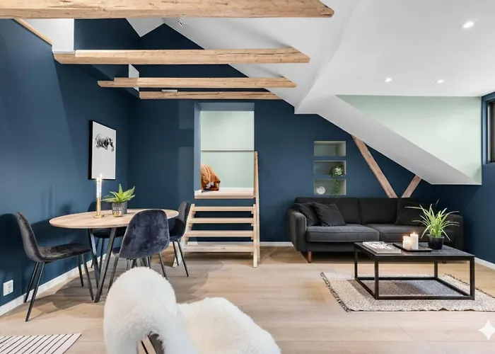 Daire Top-floor With Balcony 5 Pax